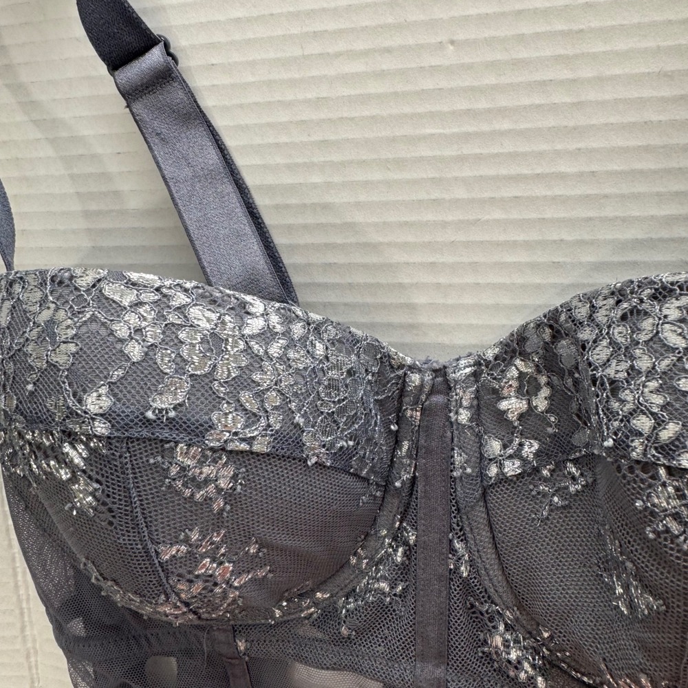 Victorias Secret Very Sexy Lined Balconette longline Bra Gray Silver Lace 36D - Picture 3 of 9